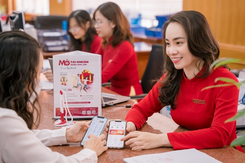 Mở tài khoản trực tiếp tại quầy Agribank