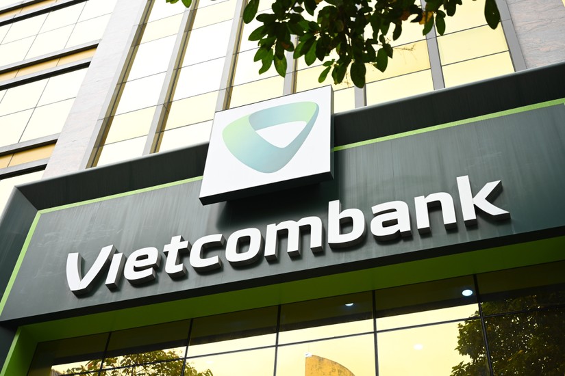 Đổi tiền MYR thông qua ngân hàng thương mại lớn như Vietcombank