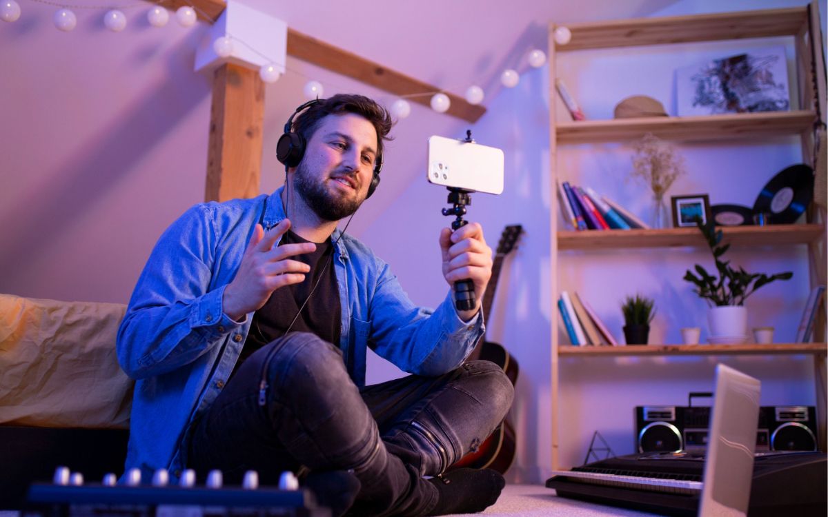 Việc livestream kiếm tiền có thể mang lại nguồn thu nhập và cơ hội học hỏi cao trong tương lai